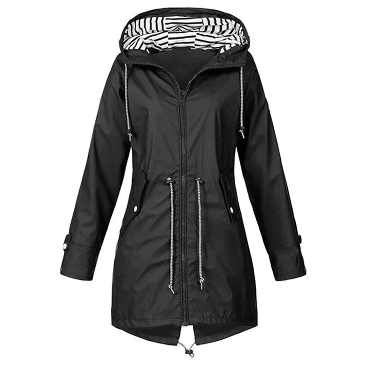 Jesie-London Sophia women's modern rain jacket in relaxed fit, waterproof fabric, with hood and zip closure, suitable for rainy days.