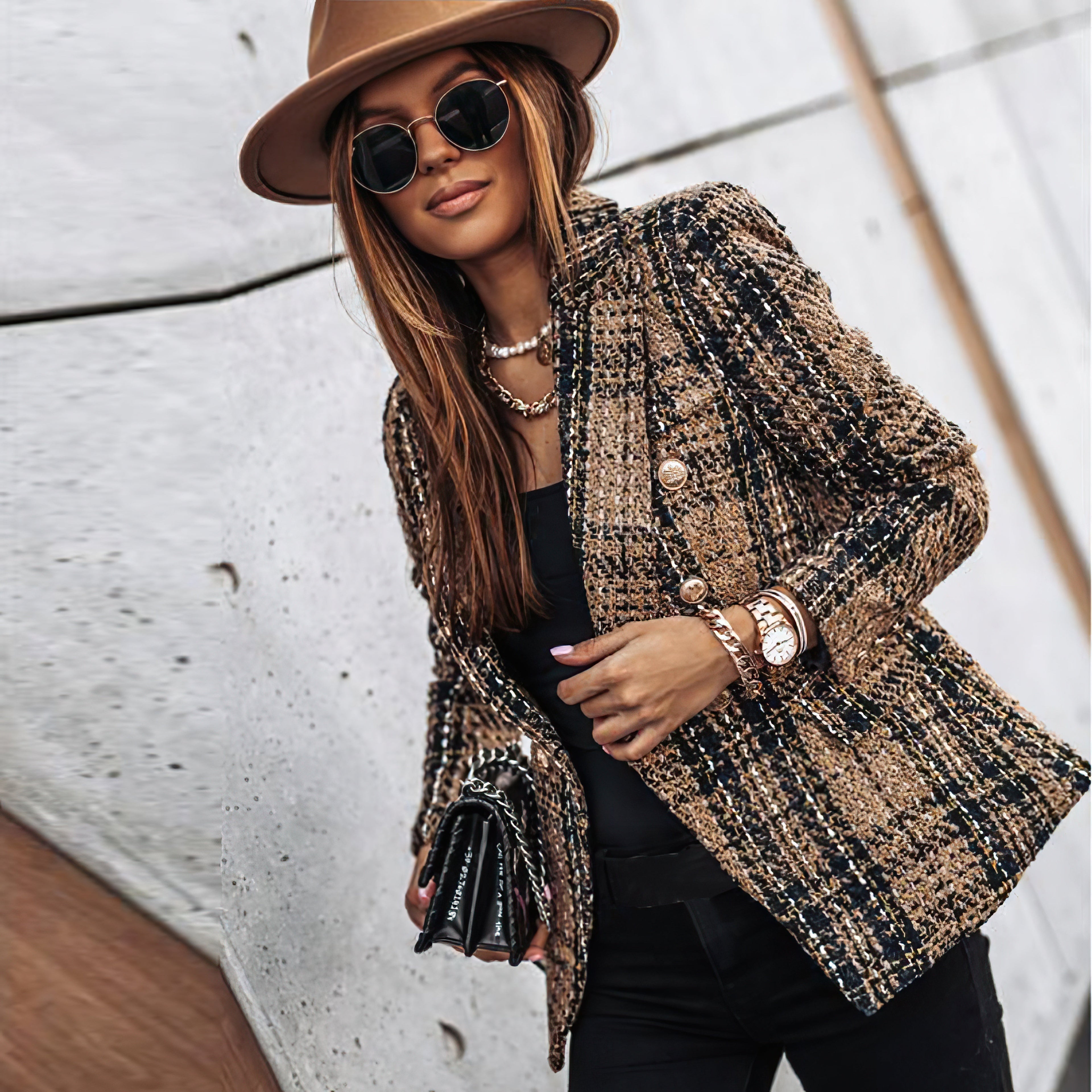 Jesie-London Bella women's check pattern double-breasted blazer, tailored fit with button details and classic style.