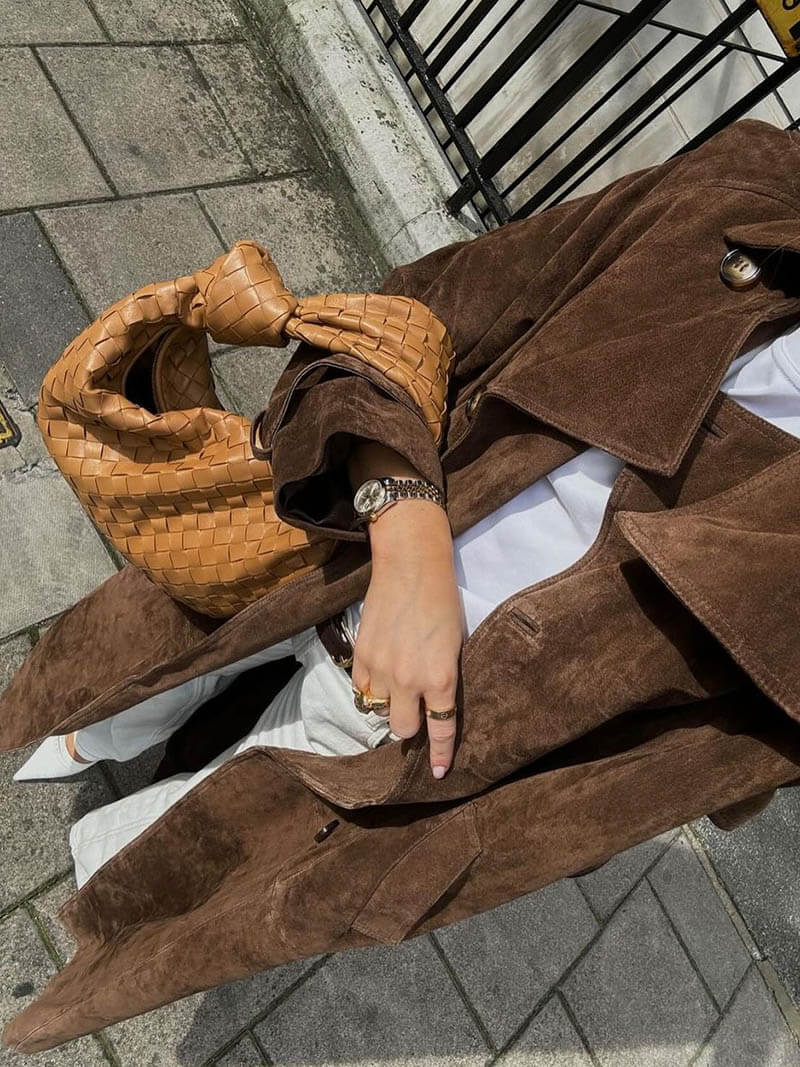 Women’s Jesie-London Mabel trench coat with belted waist and lapel collar, stylish and elegant outerwear for women.