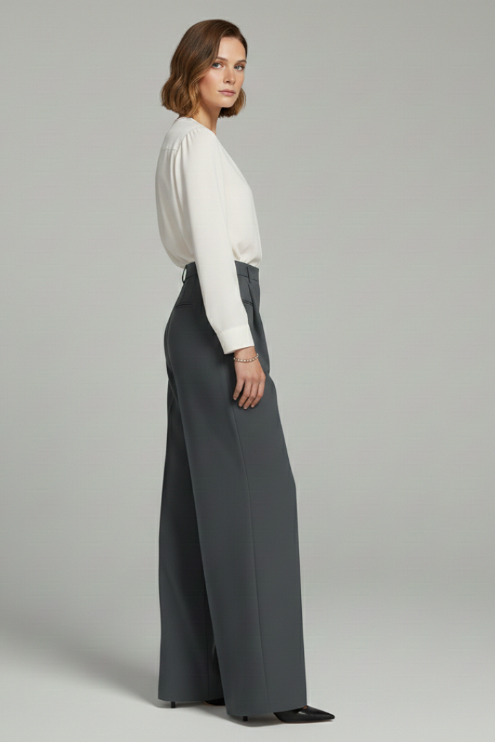 Women’s Jesie-London Ava palazzo trousers with front pleats and back pockets, shown in a stylish, flowy fabric design.