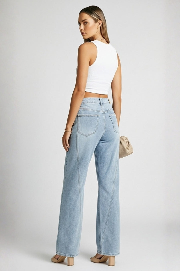 Jesie-London Katie women's high-waist straight-leg denim jeans with classic fit and front pockets.