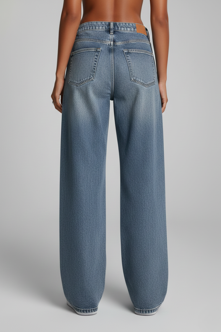 Women’s relaxed wide-leg denim jeans by Jesie-London with front closure and long hem, casual and comfortable fit.