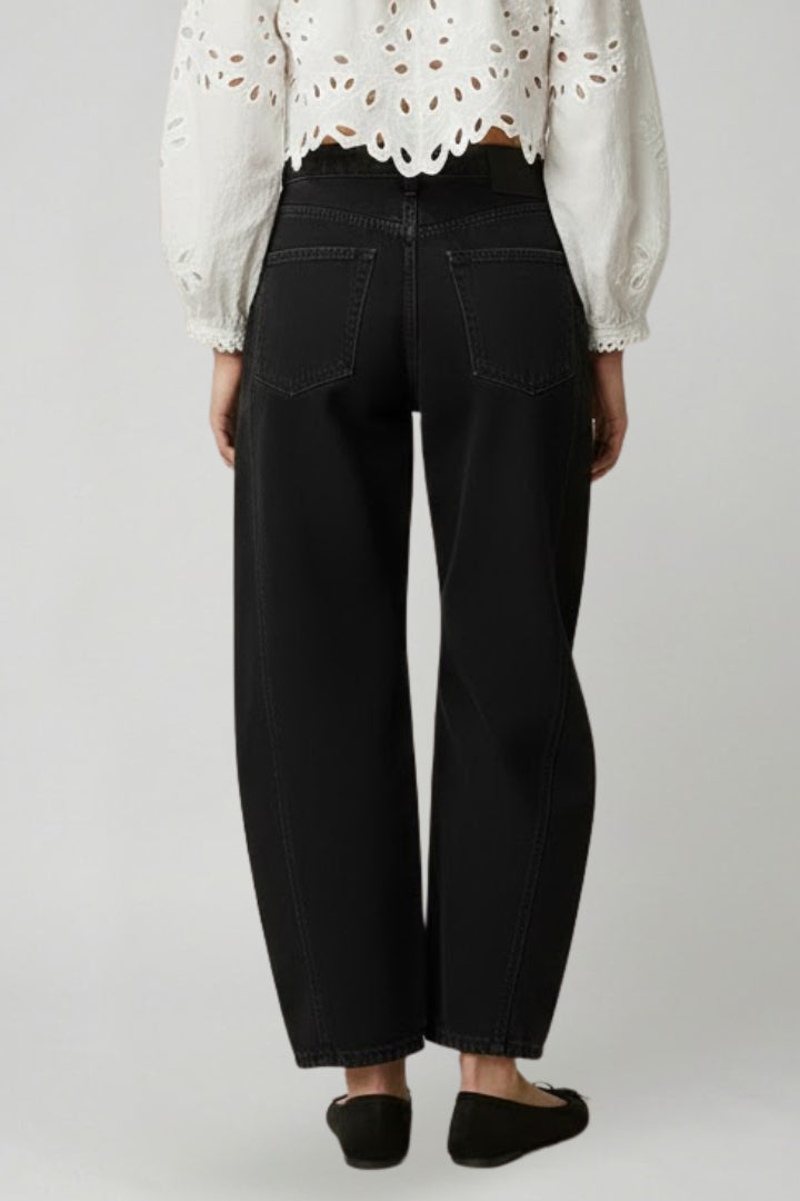 Women’s high-waist wide-leg denim jeans by Jesie-London featuring stretch fabric and a relaxed fit.
