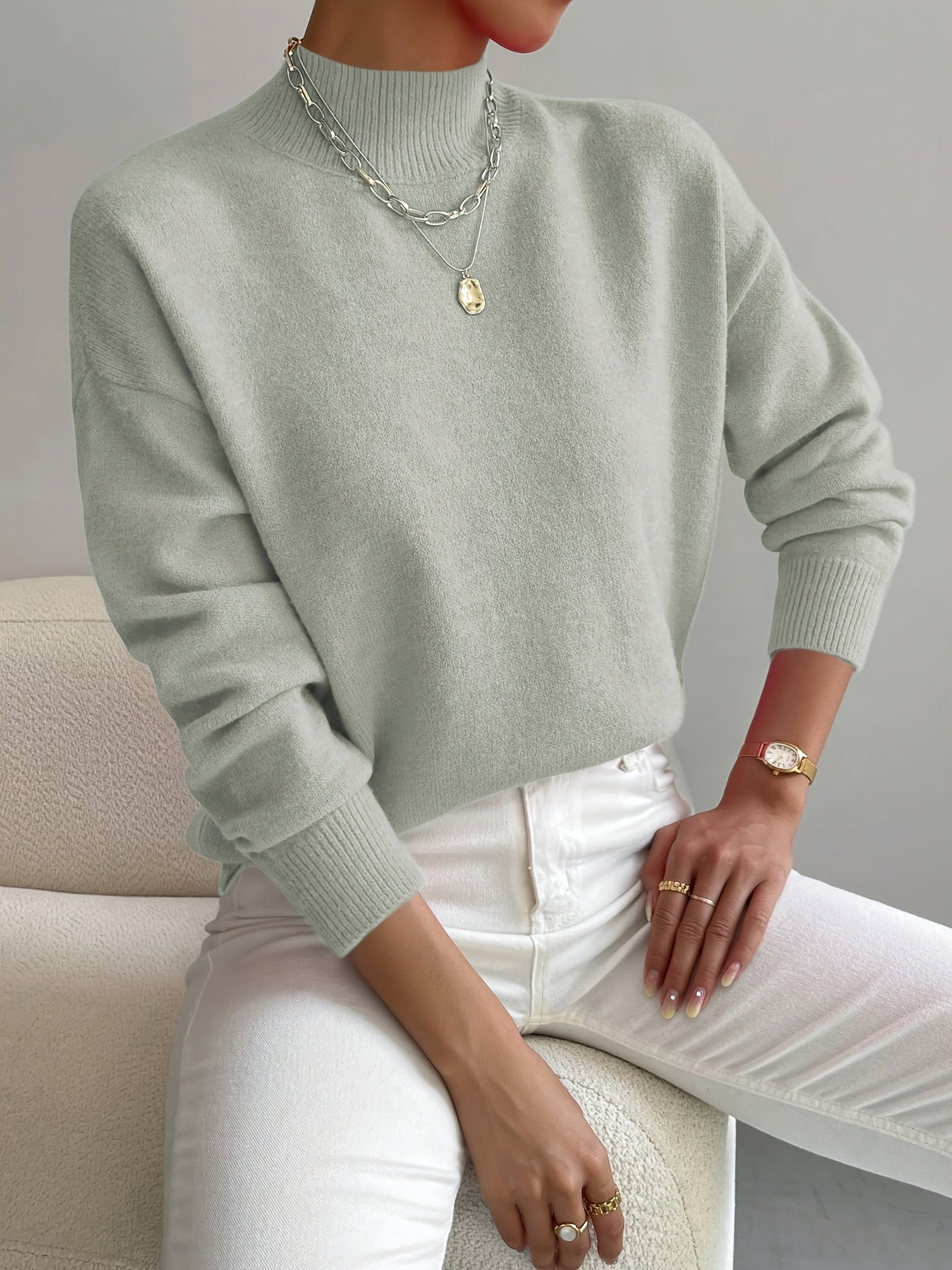 Jesie-London Bethany women's long sleeve pullover sweater top, cozy and stylish in a comfortable, elegant design.