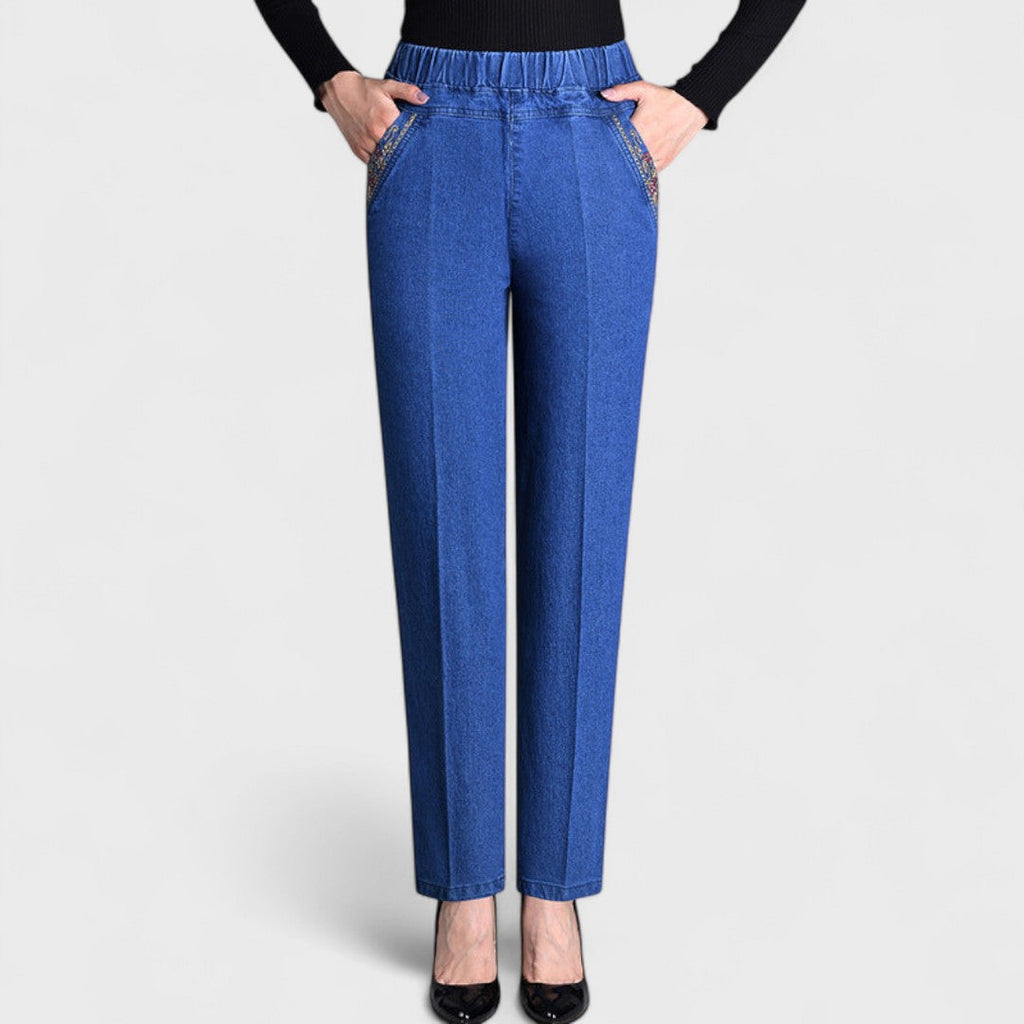 Jesie-London Beatrice women's stretch jeans with side pockets and elastic waistband, shown in a casual fit and blue denim fabric.