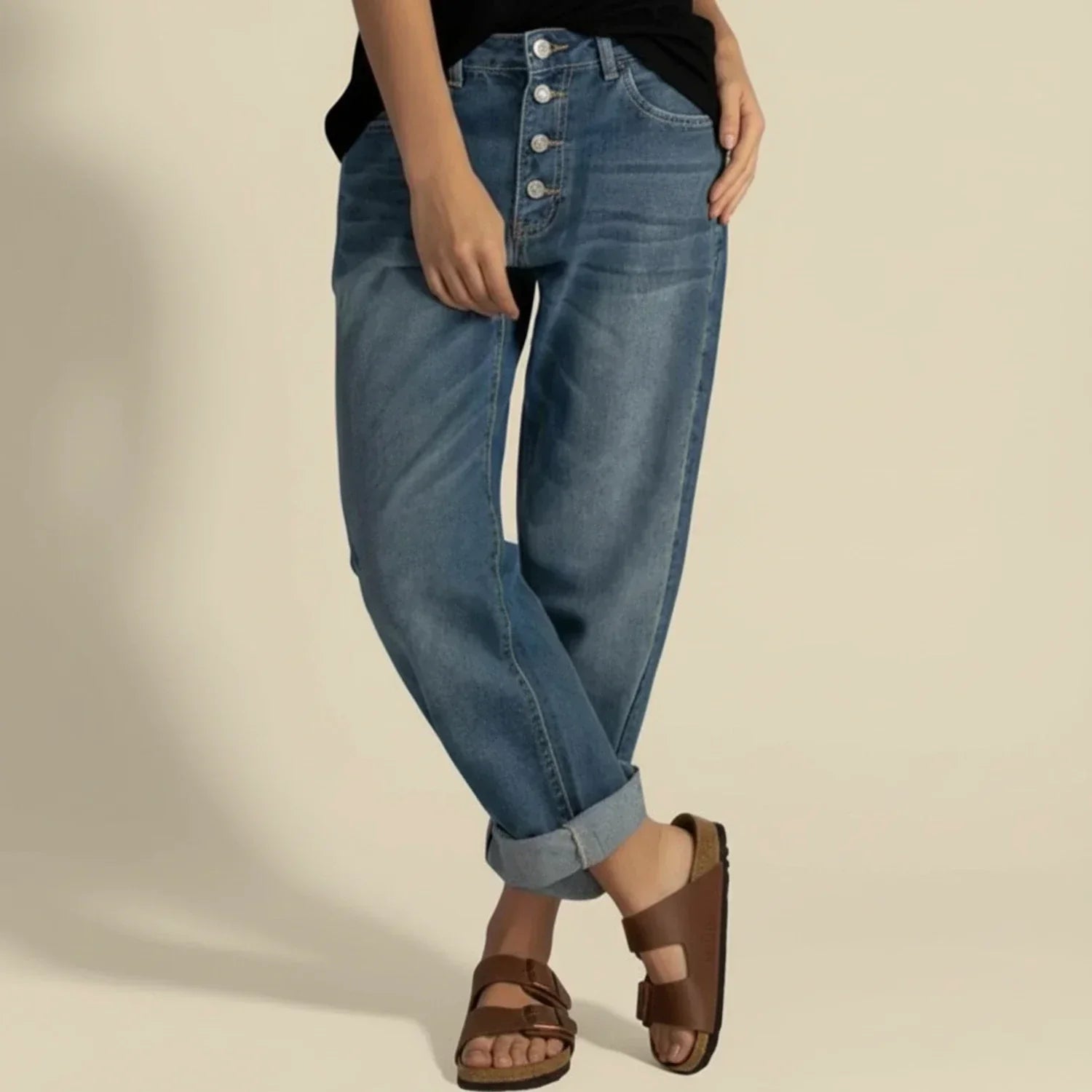 Women’s high waisted button fly jeans by Jesie-London, featuring a classic denim fit and stylish high-rise design.