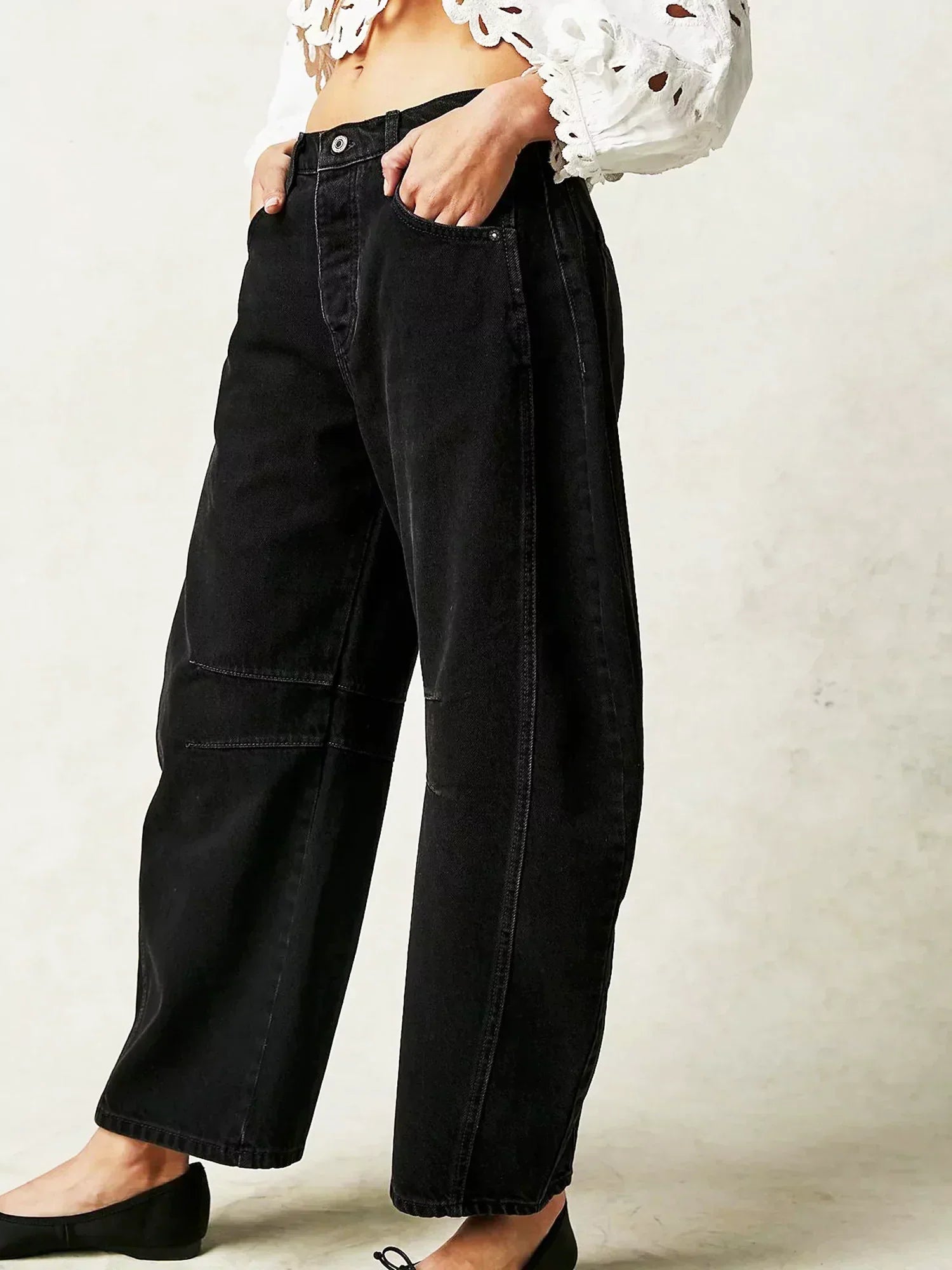 Women’s wide leg high-waisted denim jeans with leopard print from Jesie-London, showcasing a relaxed fit and stylish design.