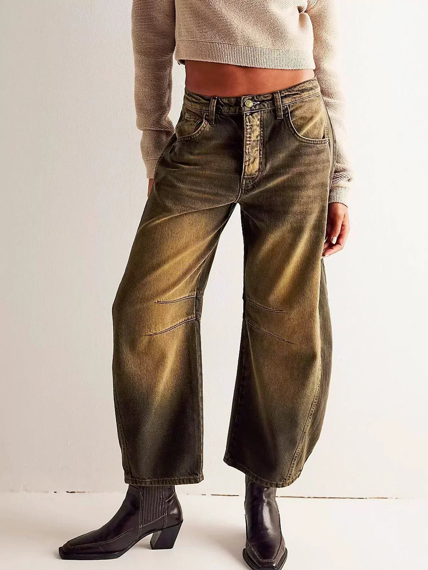 Jesie-London Catherine women's leopard print wide-leg, high-waisted denim jeans shown in the image.