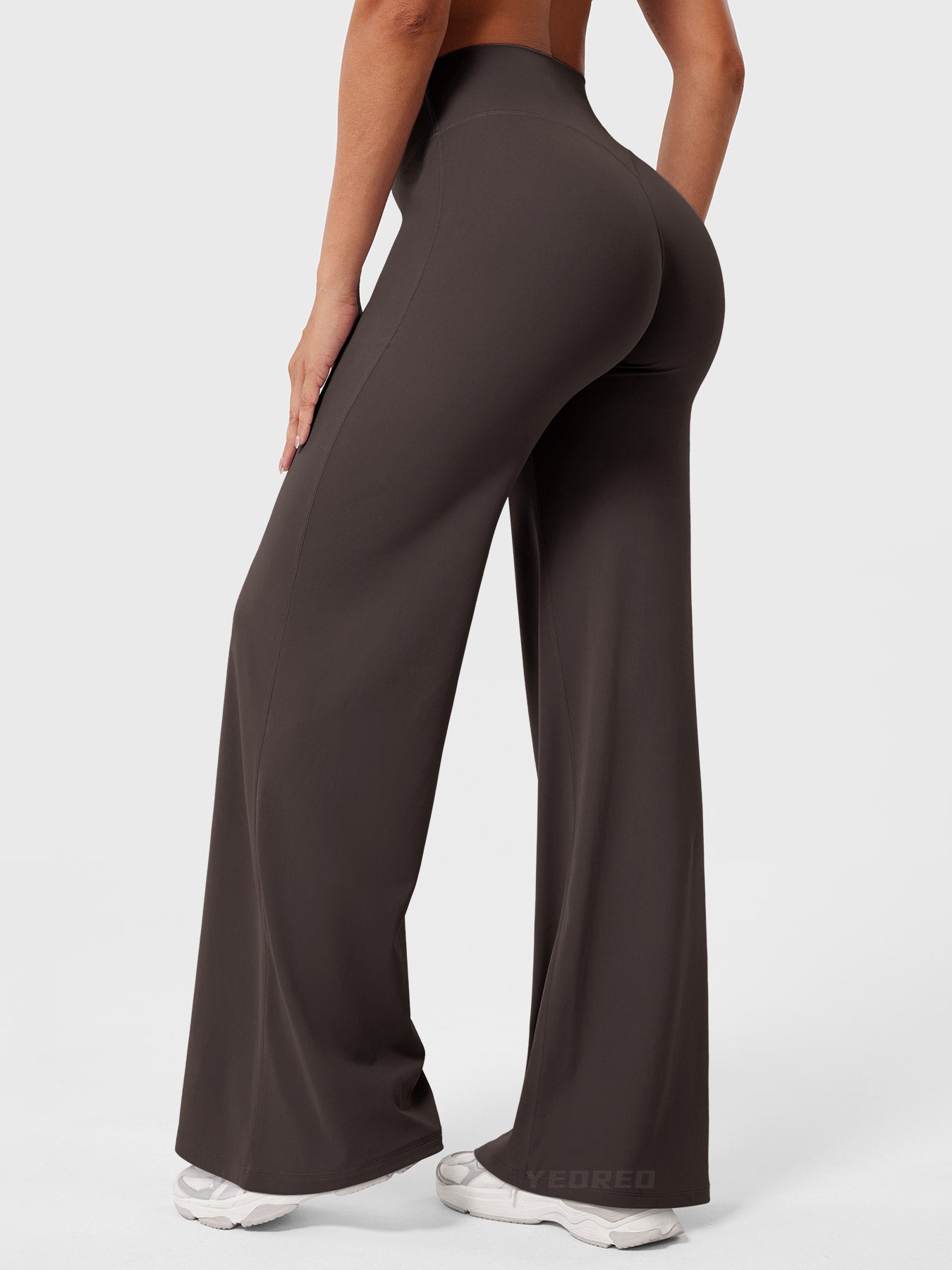 Dark brown Millie women's high waist flared pants by Jesie-London, showcasing the stylish summer fashion look.